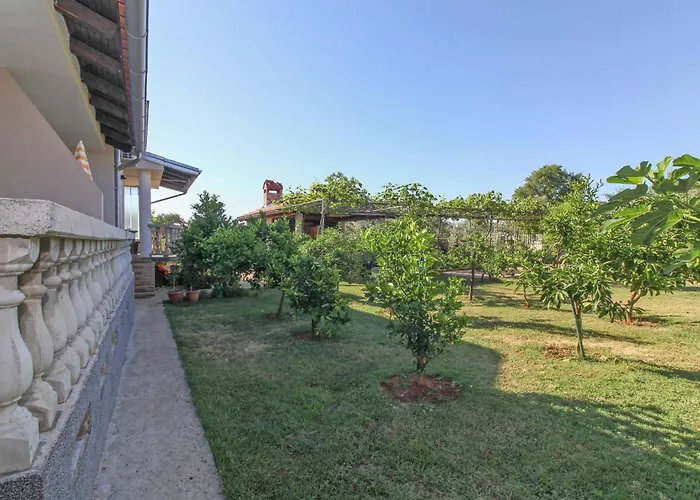 Gostinjska kuća Ane In - Istrien 3*