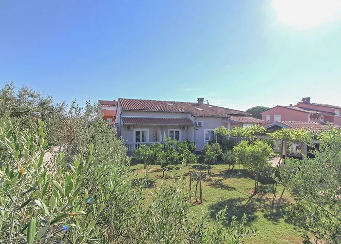 Gostinjska kuća Ane In - Istrien 3*